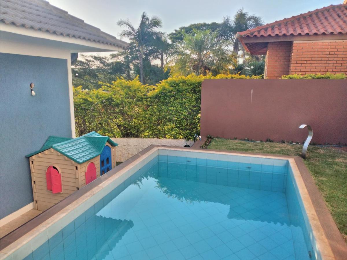 فيلا Minha Casinha Azul Na Represa بارانابانيما المظهر الخارجي الصورة